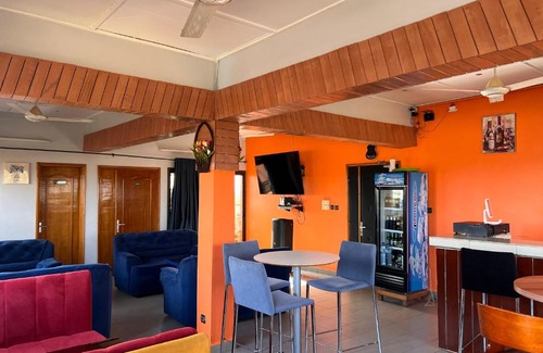 Ouagadougou Hotel | Comfortable AG HOTEL Ouaga: Pet-Friendly & Family Amenities