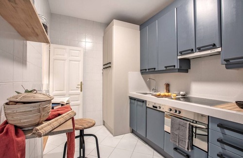 Salamanca Apartment | Explore Agadez: 3 Bedrooms with Balcony and Great Amenities