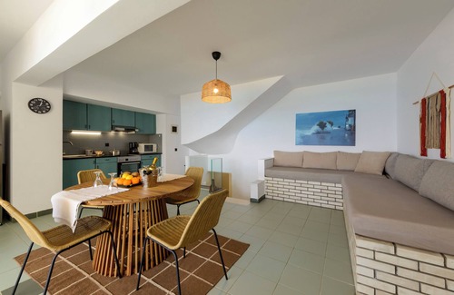Diasella Apartment | Oceanfront Agali 2 Maisonette with Spectacular Views