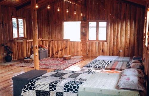 Sagada Hotel | Cozy Agape Log Cabin with Restaurant & Breakfast Included