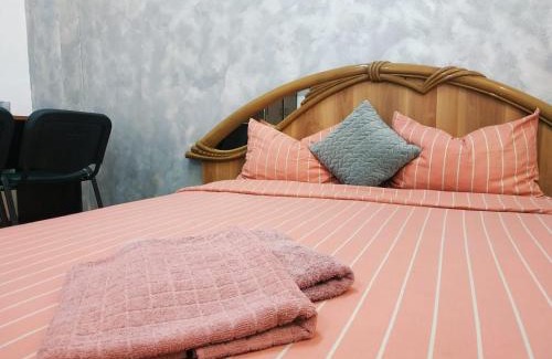 Pitesti House | Guest Rated Casa Agape: Family-Friendly Retreat Awaits