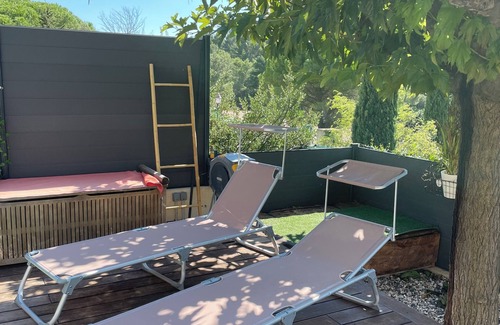Les Baux-de-Provence Villa | AGAPI MOU, in Les Baux-de-Provence, in the heart of the Alpilles.