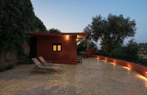 Roussospiti House | Welcoming Agapi's Home: Family-Friendly Comfort Awaits