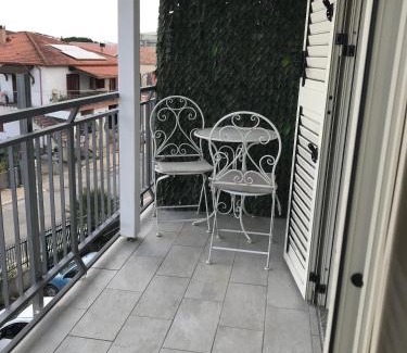 Marina Schiavonia House | Family-Friendly Agathè B&b with Kitchen & High Ratings