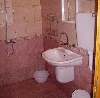Akhtopol House | Agatopolis: Enjoy Free Parking in Every Room!