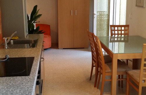 Le Grau-dʼAgde Apartment | Beachside Apartment with Private Garden and Parking