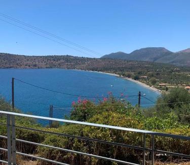 Karvelas House | Seaside Serenity at Ageranos Seaview House - Rated 9.4/10