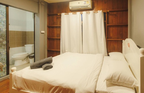 Wua Lai Bed & Breakfast | Agga CNX Hostel
