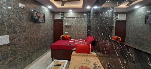 Lajpat Nagar House | Comfortable Aggarwal Guest House with Private Kitchen & WiFi