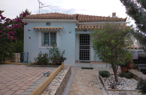 Kilada Villa | Discover Aggeliki's Maisonette with Sea View in Porto Cheli