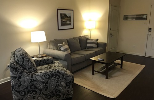Wellborn House | Escape to Aggieland: Weekend Retreat with Kitchen Amenities