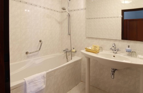 Roznov Pod Radhostem Hotel | Discover Agh Hotel: 4-Star Stay with Top Amenities