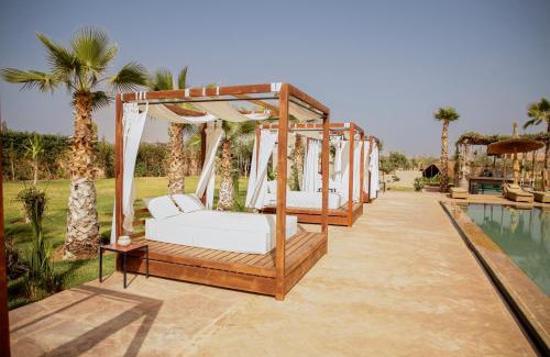 Tamazouzte House | Discover Aghmat Lodge: Guest-Rated 9.3 & Oceanfront Bliss