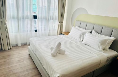 Imbi Apartment | Elegant AGILE Bukit Bintang TRX Apartment with Pool Access