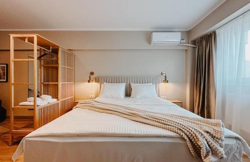 Resita Apartment | AGOLL Centru - self checkin