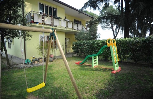 Cadoneghe Bed & Breakfast | Pet-Friendly Agostini Daniela B&B with Exceptional Reviews