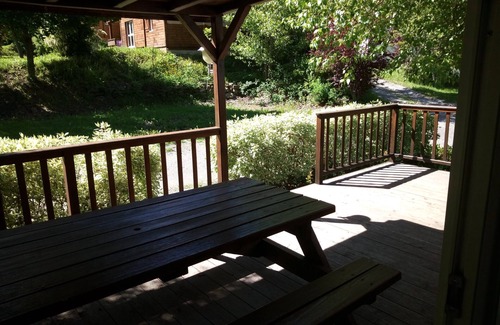 Saint-Leger-les-Melezes Ski Chalet | Cozy Mobil Home Chalet Near Slopes with Pool & Pet Welcome