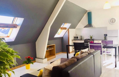 Quimperle Apartment | Inviting Apartment with Ocean View in Quimperlé