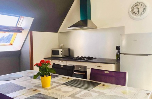 Quimperle Apartment | Inviting Apartment with Ocean View in Quimperlé