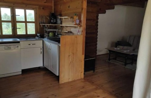 Trans-en-Provence Ski Chalet | Cozy Chalet by the Forest - Family-Friendly Retreat