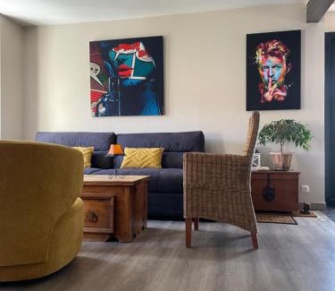 Pacy-sur-Eure Apartment | Pet-Friendly City Home in Pacy sur Eure - Rated 9/10