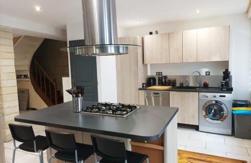 Loudun Apartment | Comfortable City Home - Perfect for Families and Pets