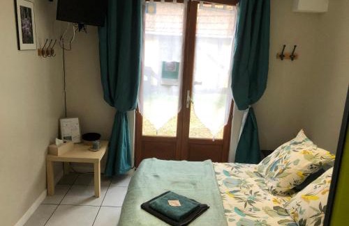 La Ferte-Saint-Aubin Apartment | Charming Studio in Historic Center - Pet Friendly Retreat