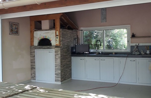 Bagnols-en-Foret Apartment | Beautiful Studio with Pool and Kitchen in Scenic Garden