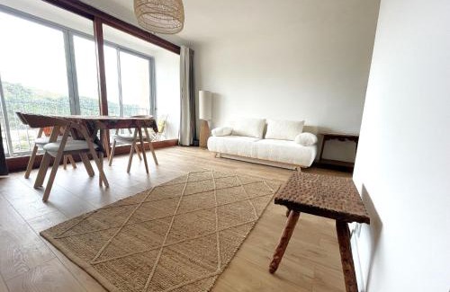 Banyuls-sur-Mer Apartment | Cozy Studio with Sea View, Loggia & Parking near Beach