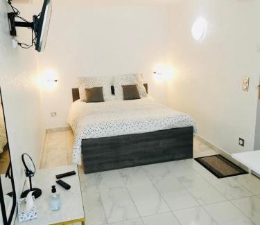 Champeval Apartment | Cozy Studio Near Paris and Henri Mondor Awaits You