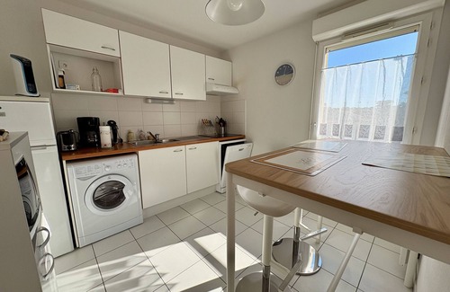 Biscarrosse Plage Apartment | Inviting Duplex T3 with Pool and Ocean Views Awaits You