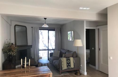 San Martin de Valdeiglesias Apartment | Inviting Apartment at Pantano de San Juan - Pet Friendly