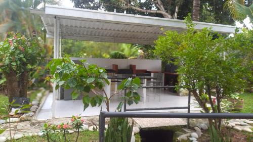 Rivera House | Welcoming Country House at Guadual Rivera with Pool & Pets
