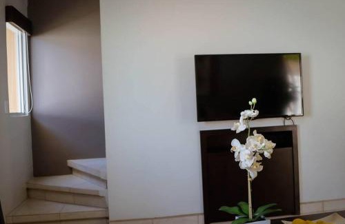 La Joya House | Exceptional Agradable Casa Madeira - Pet & Child Friendly Stay
