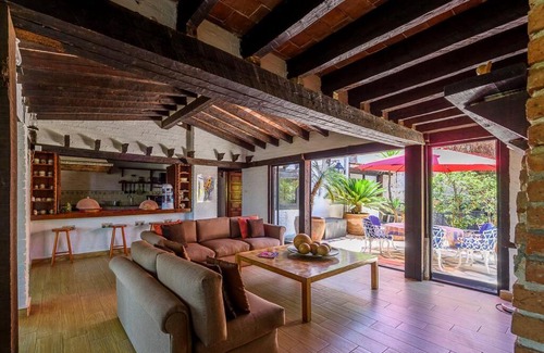Agua Fria Apartment | Cozy Hostel Room in Central Valle - Kid-Friendly Stay
