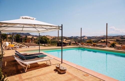 Montefiore dell'Aso Other | Relax at Agricola La Casetta: Pet-Friendly Retreat with Pool