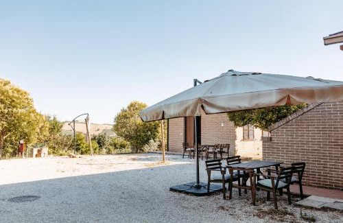 Montefiore dell'Aso Other | Relax at Agricola La Casetta: Pet-Friendly Retreat with Pool