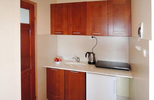 Goleniow Apartment | Oceanfront Studios in Borzyslawiec with Breakfast Included