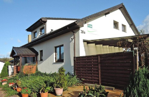 Goleniow Apartment | Oceanfront Studios in Borzyslawiec with Breakfast Included