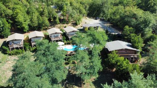 Serravalle Pistoiese Other | Pet-Friendly Oasis at AgriGlamping La Diaccia - 9.5/10 Rating