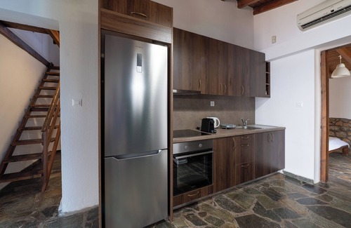 Phthiotis Region House | Experience the Agrilia Koromili Retreat with Ocean Views