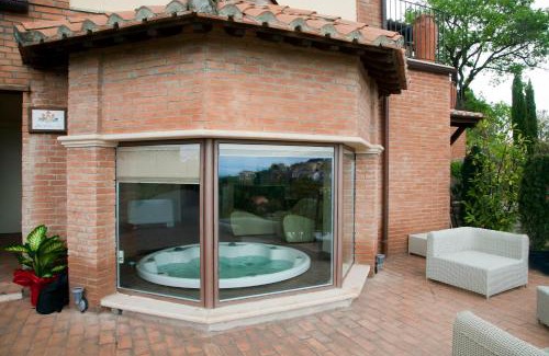 Montefiascone House | Pet-Friendly AgriResort Spa Glamping with Ocean View