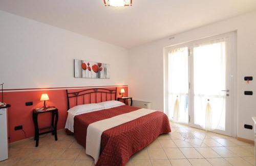 Volargne House | Pet-Friendly Agriturismo Terra E Sole with Breakfast Included
