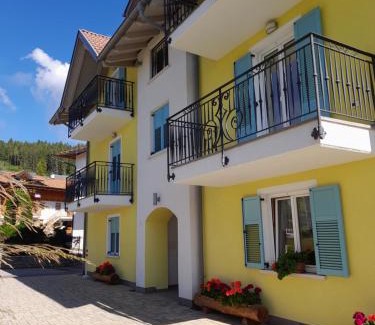 Brez House | Discover Agritur Belsogno B&B: Oceanfront Family Retreat