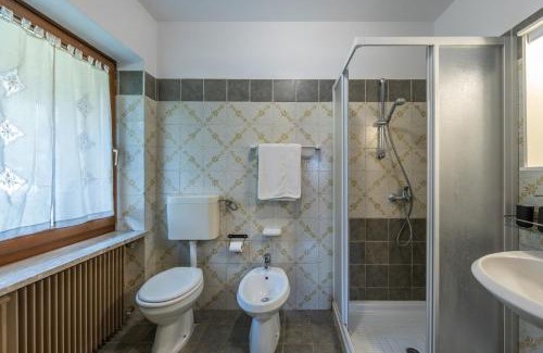 Transacqua House | Pet-Friendly Retreat with Ocean Views at Agritur Broch