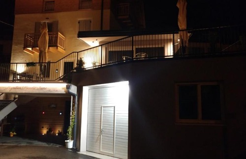 Taio House | Pet-Friendly Agritur Piccolo Fiore B&B with Top Ratings
