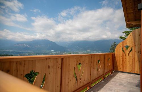 Coredo House | Discover Agritur Rizzi di Inama Ugo: Pet-Friendly Retreat