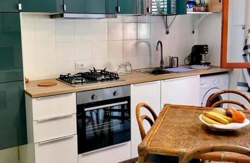 Sant'Angelo a Fasanella House | Explore Agriturismo La Rocca degli Ulivi: Family-Friendly Retreat