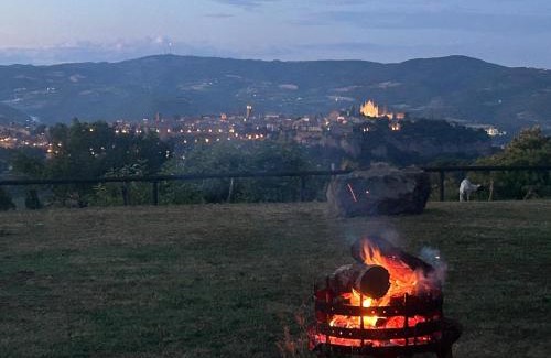 Porano House | Pet-Friendly Retreat with Views Over Orvieto - Rated 9.9/10
