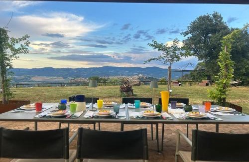 Porano House | Pet-Friendly Retreat with Views Over Orvieto - Rated 9.9/10